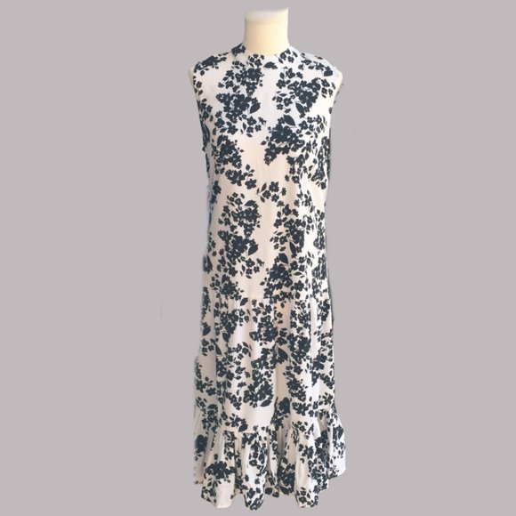 Boohoo Dresses & Skirts - LAST CALL***  Ivory and Black Floral Summer Weight Midi Dress 10